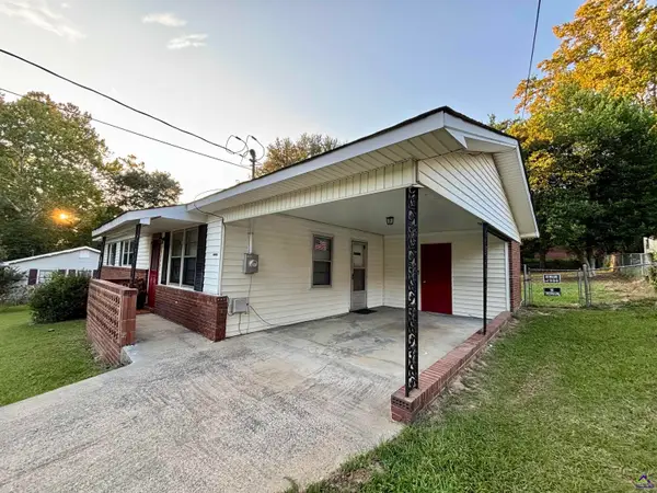 205 Choctaw Street, Warner Robins, GA 31088