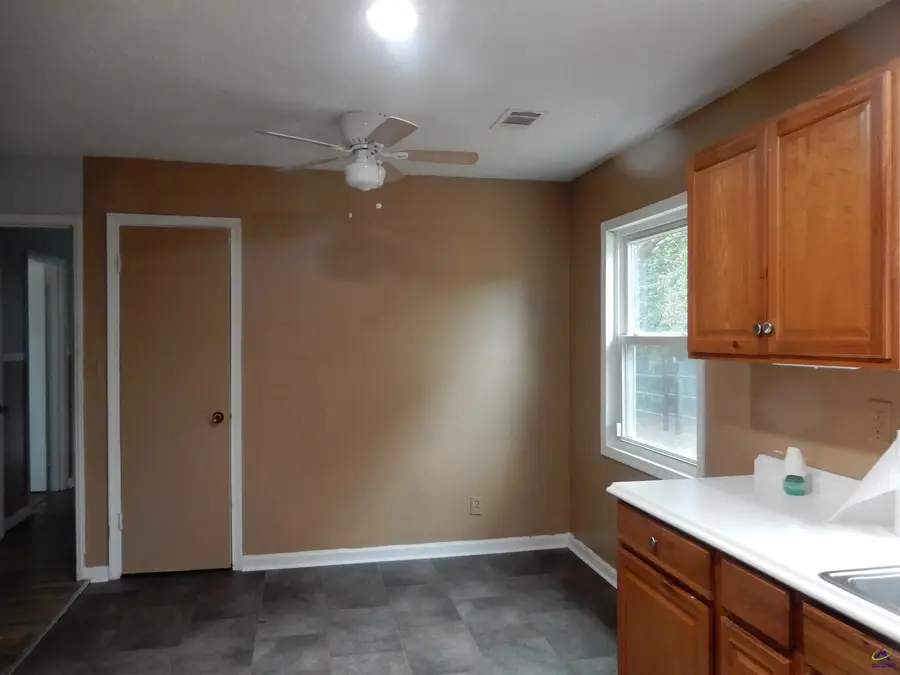 1624 Randall Road, Macon, GA 31206 - #3