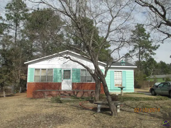 3725 KINGS PARK Circle, Macon, GA 31217