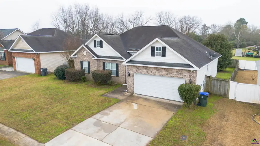 207 Broderick Circle, Warner Robins, GA 31088 - #2