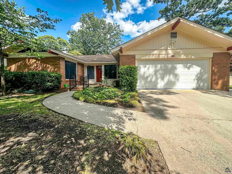802 Westwood Drive, Warner Robins, GA 31088 - #2