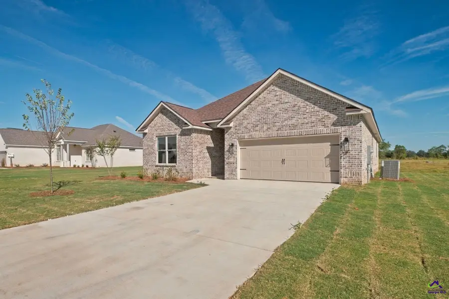 215 Farmland Circle, Perry, GA 31069 - #3