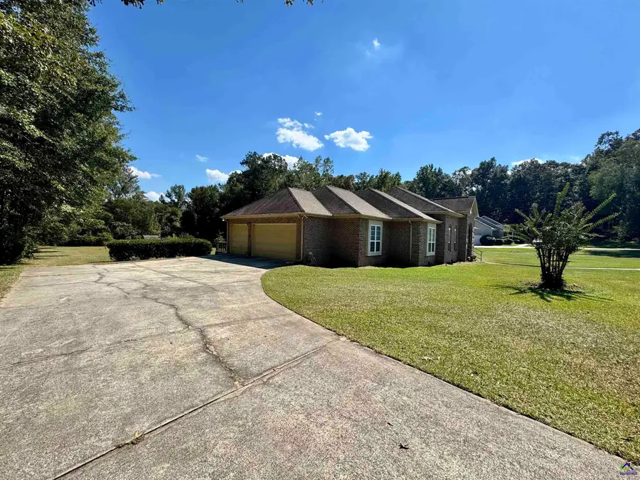 3151 State University Drive, Fort Valley, GA 31030 - #3