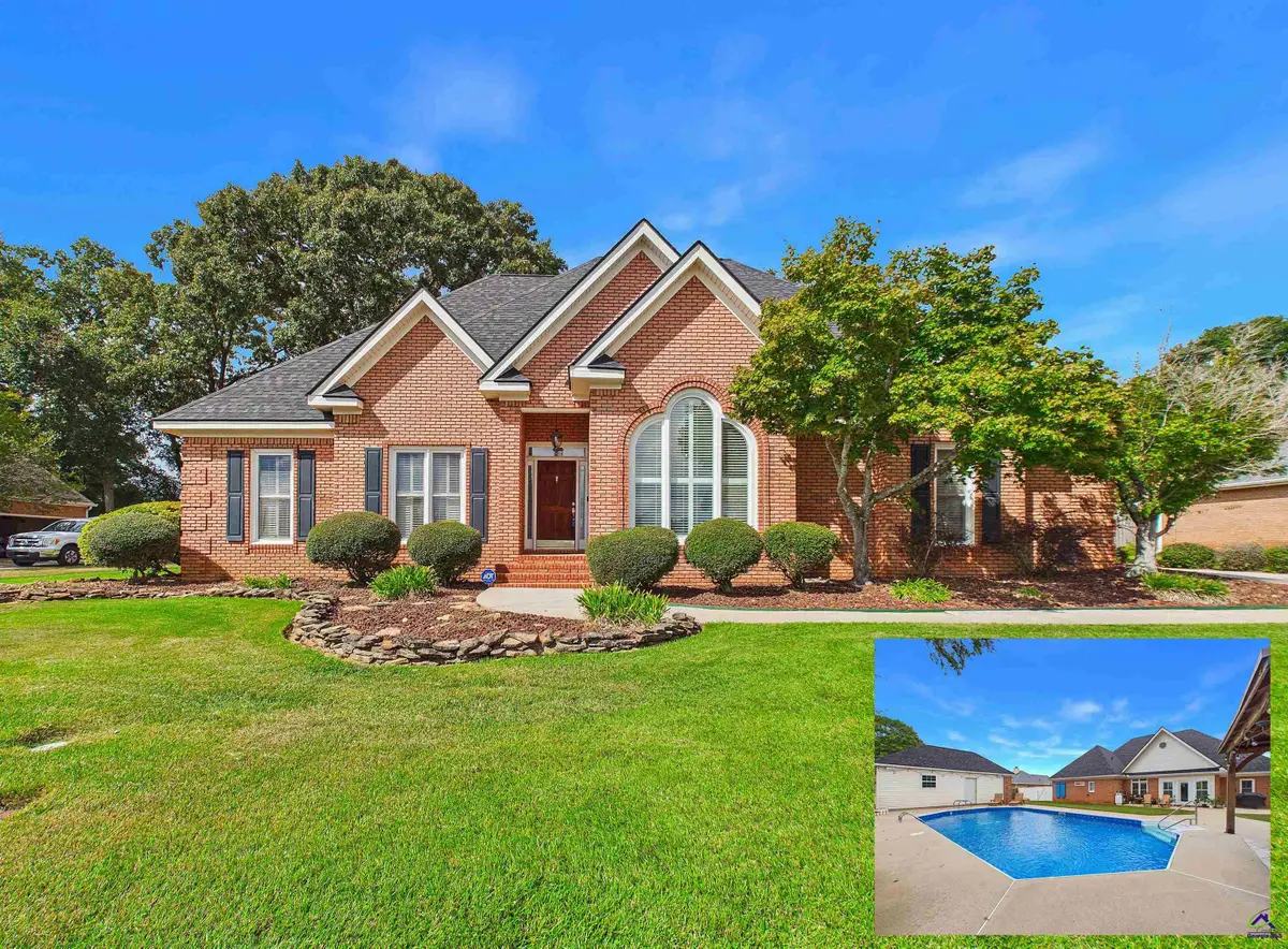 223 Twelve Oaks Drive, Warner Robins, GA 31088 - #1