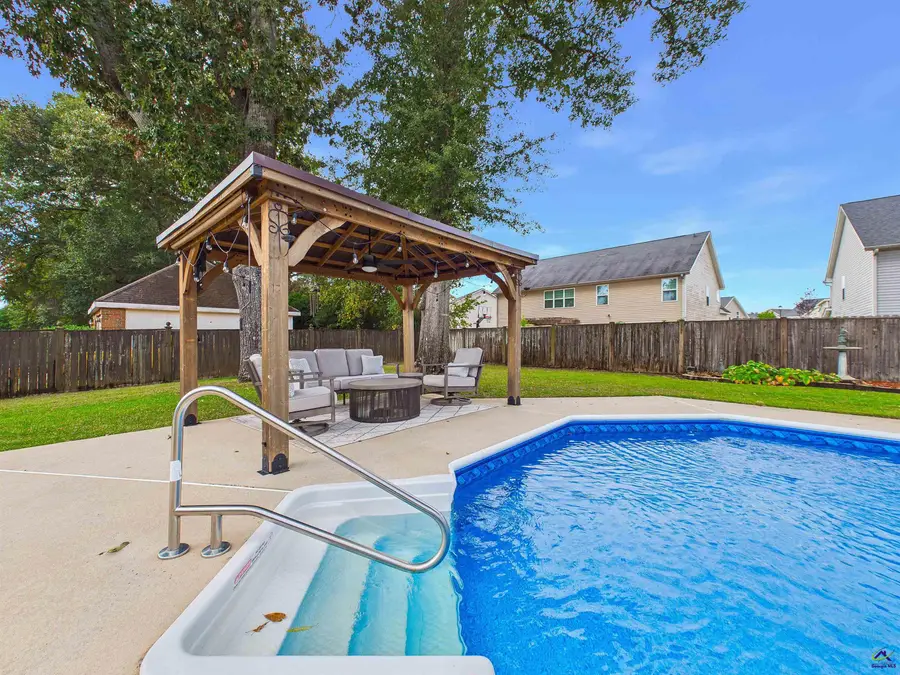 223 Twelve Oaks Drive, Warner Robins, GA 31088 - #3
