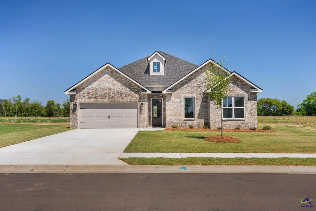 211 Farmland Circle, Perry, GA 31069 - #1