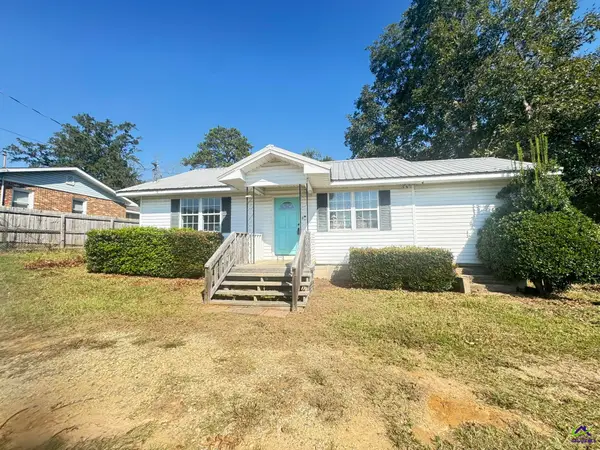 205 E Church Street, Centerville, GA 31028