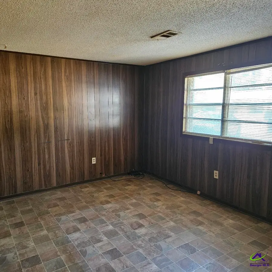 125 Flanders Dr, Warner Robins, GA 31093 - #2