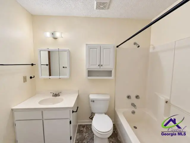 400 Peachtree Street, Fort Valley, GA 31030 - #1