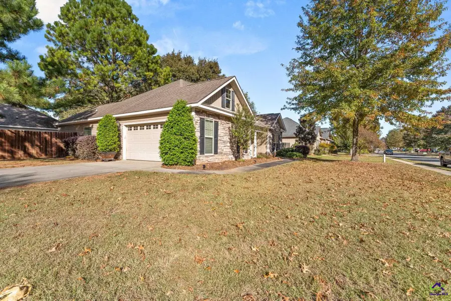 411 Amherst Street, Kathleen, GA 31047 - #2