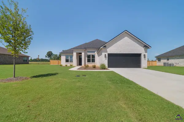 207 Farmland Circle, Perry, GA 31069