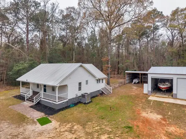 418 Flintside Drive, Cobb, GA 31735