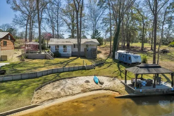 298 Lakeshore Way, Cordele, GA 31015