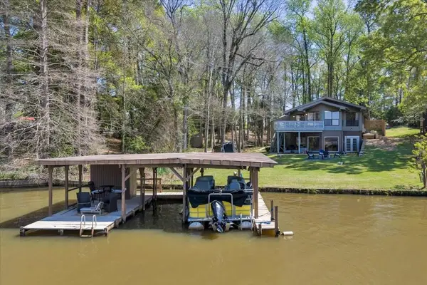 322 Lakeshore Way, Cordele, GA 31015