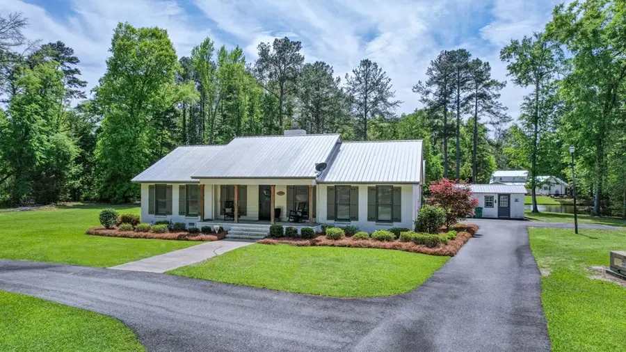 143 N Valhalla Cr, Cordele, GA 31015 - #3