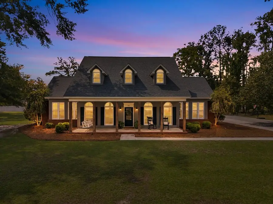 732 Chesley Dr., Vidalia, GA 30474 - #2