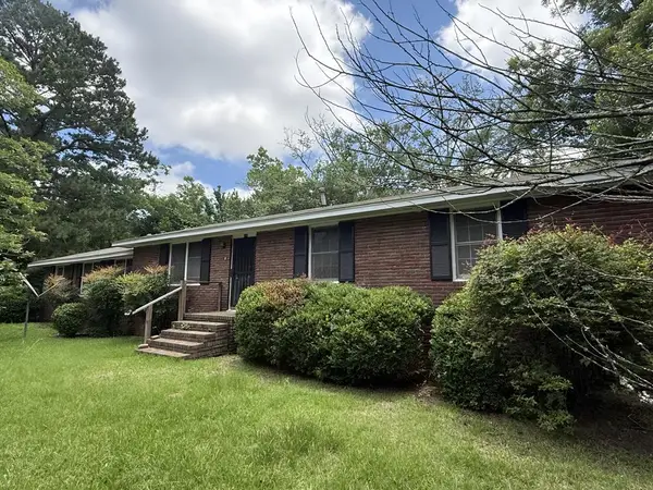 616 W Ohoopee St, Fitzgerald, GA 31750