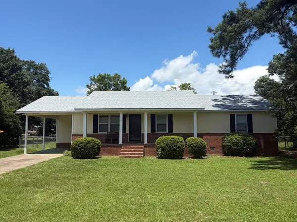 907 E 29th Ave, Cordele, GA 31015