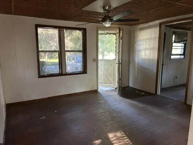 121 N Church St, Abbeville, GA 31001 - #2