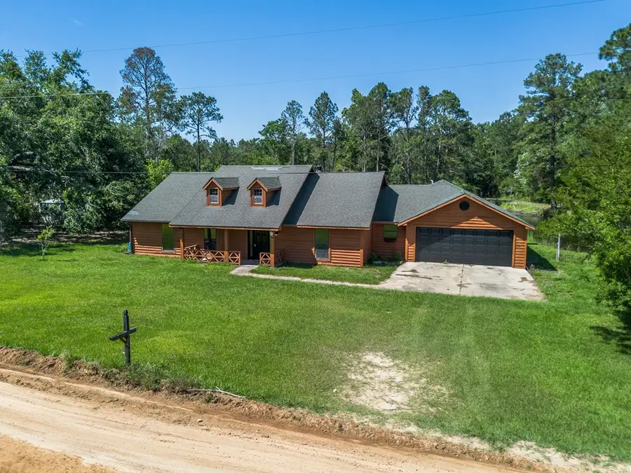 153 Golden Ln, Douglas, GA 31535 - Image #3