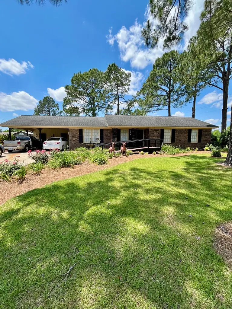 103 Meadowood Lane, Fitzgerald, GA 31750 - #2