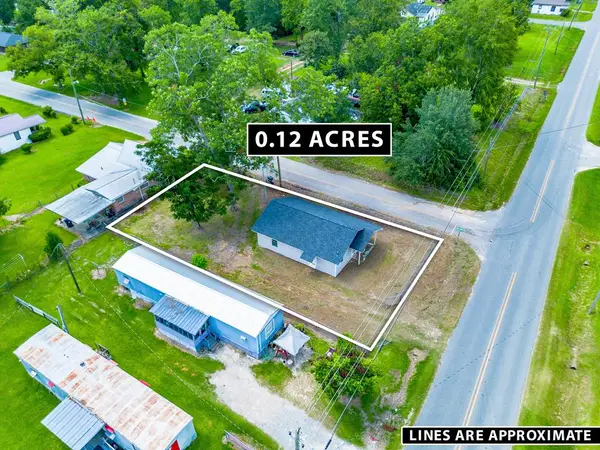 701 S Monitor Dr, Fitzgerald, GA 31750