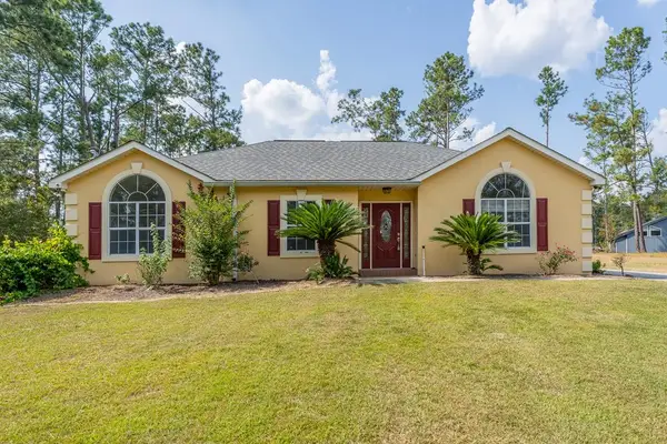 301 Ridge Lane, Douglas, GA 31533