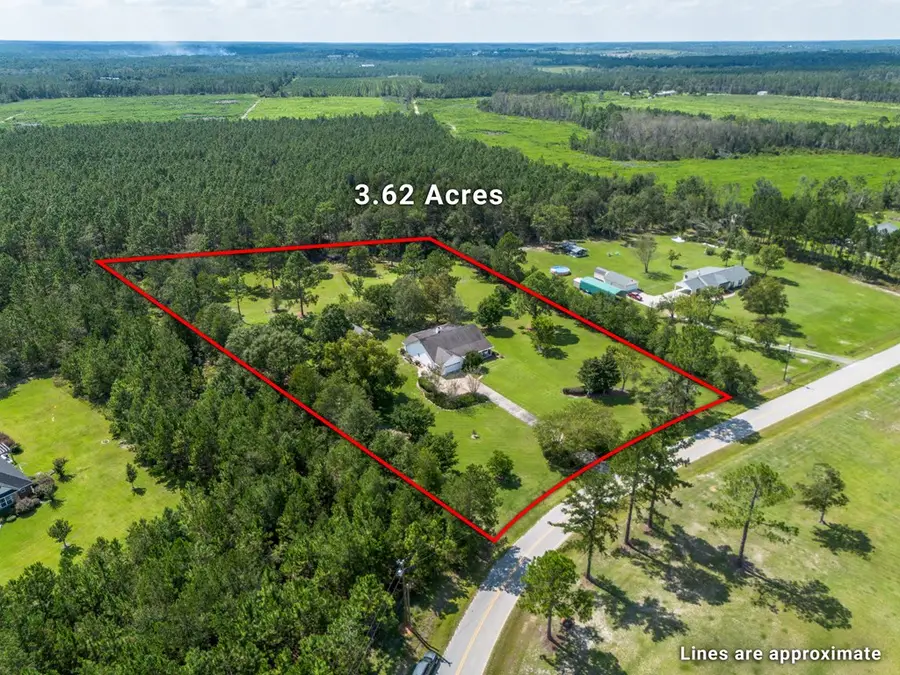 674 Forest Hills Drive, Douglas, GA 31535 - Image #2