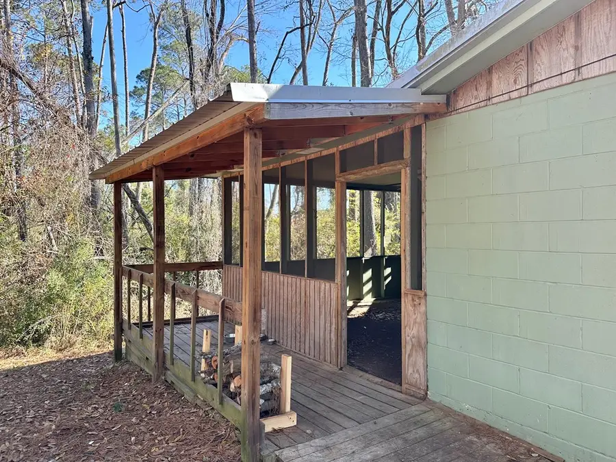 Address Withheld By Seller, Douglas, GA 31533 - Image #2