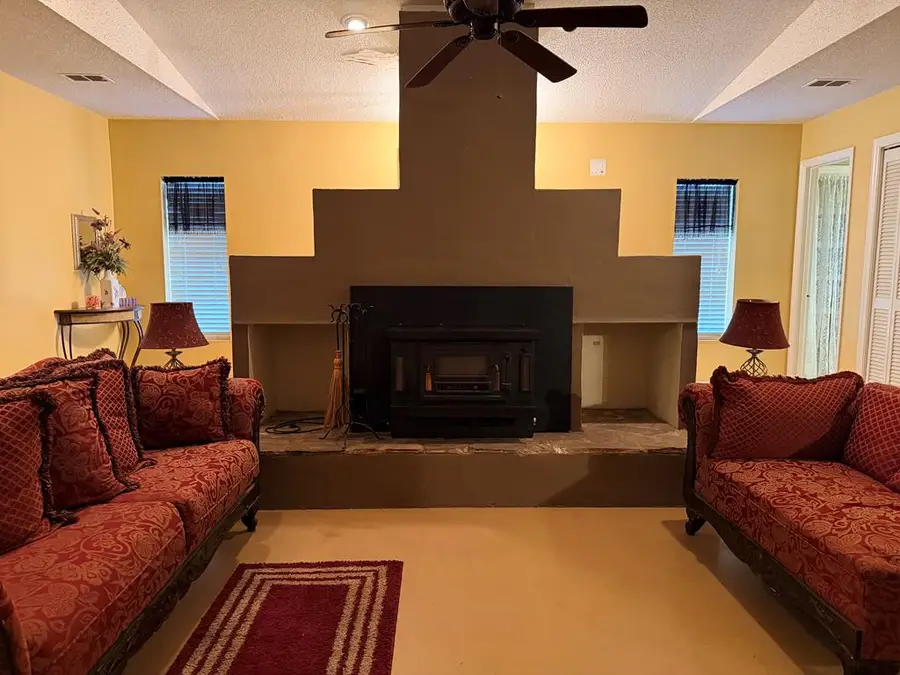 622 N. Wheeler, Douglas, GA 31533 - #2