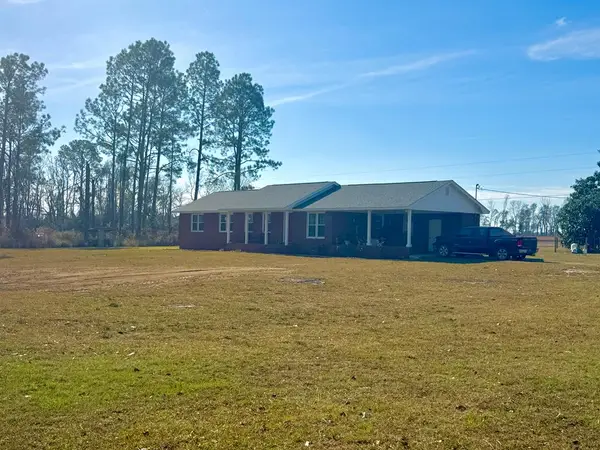 194 Barrington Rd, Douglas, GA 31535