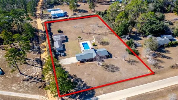 171 Cherrywood Dr, Nicholls, GA 31554