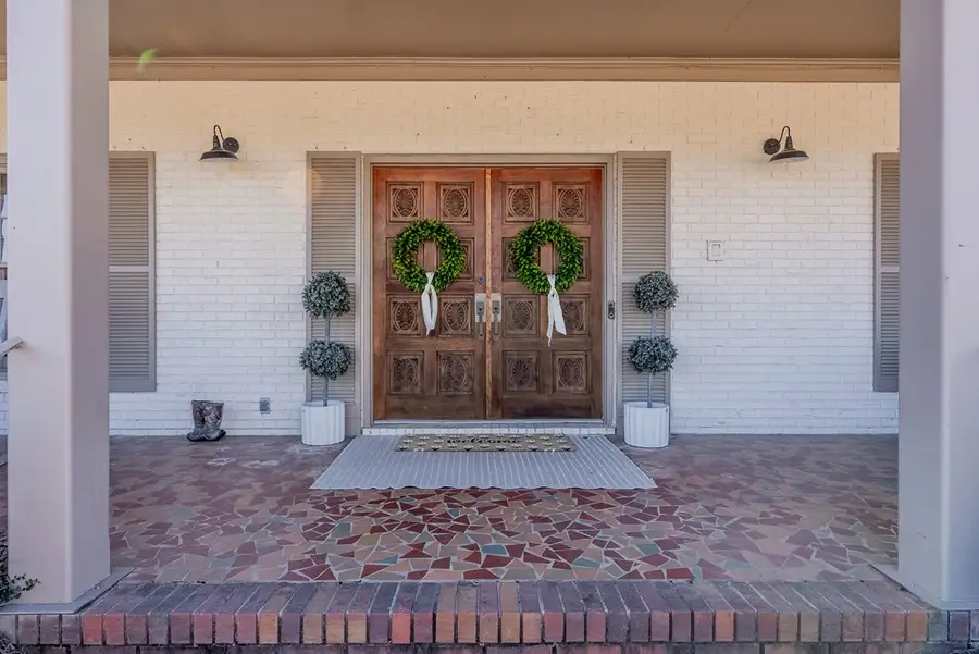 403 Rose Lane, Douglas, GA 31533 - #3