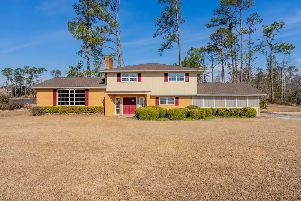 1729 W Forest Dr, Douglas, GA 31533 - #1