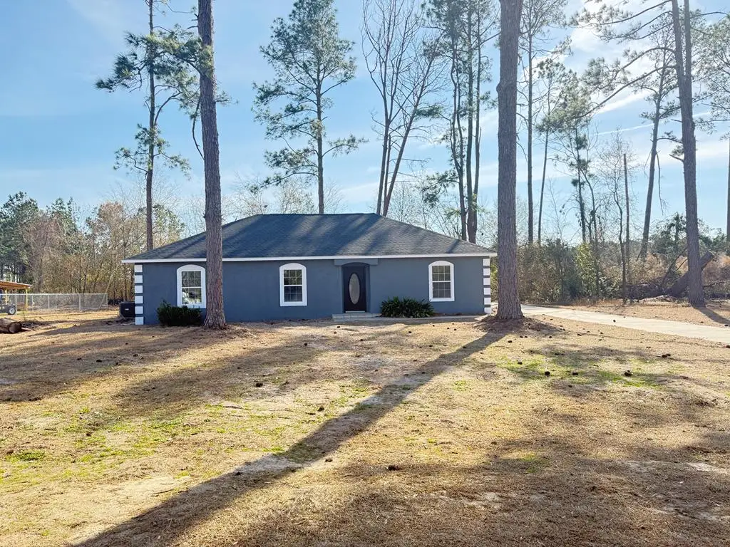 285 English St, Douglas, GA 31533 - Image #1