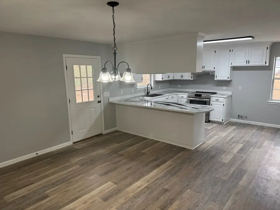 285 English St, Douglas, GA 31533 - Image #3