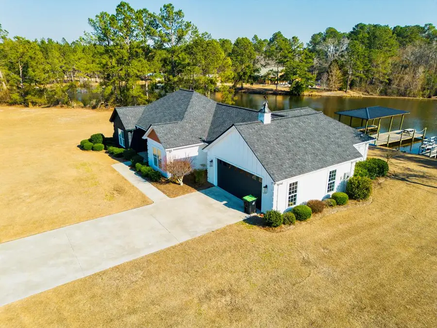 3236 Baymeadows Dr, Douglas, GA 31535 - #3