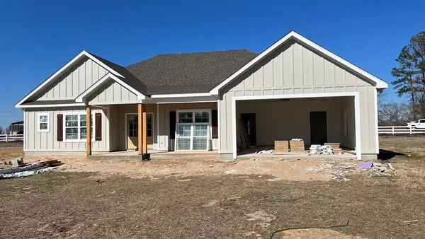 2048 Somerset, Broxton, GA 31650