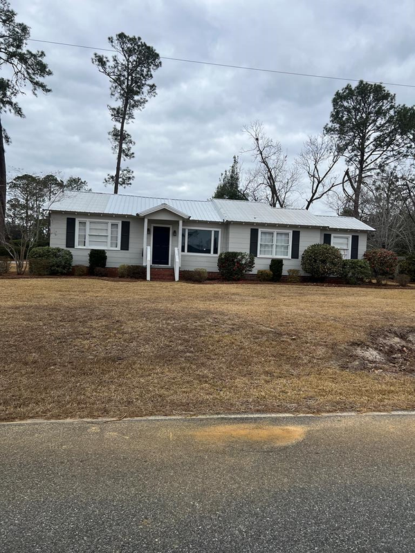 401 N Letitia Ave, Douglas, GA 31533