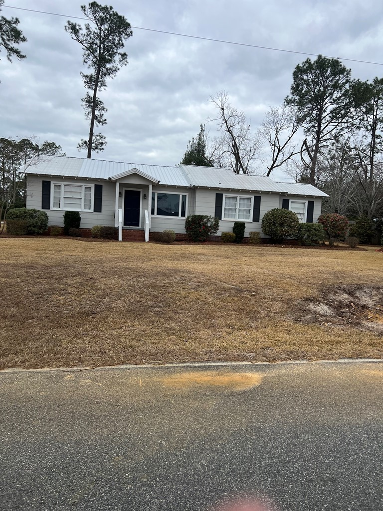401 N Letitia Ave, Douglas, GA 31533 - #2