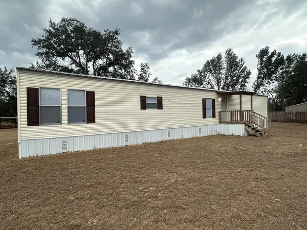 144 Heidi Lane, Douglas, GA 31535