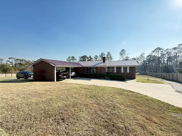 1802 Hwy 32 East, Douglas, GA 31535
