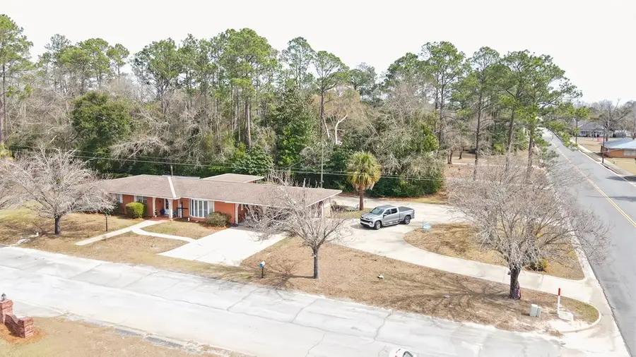 701 Smallee St, Alma, GA 31510 - #2