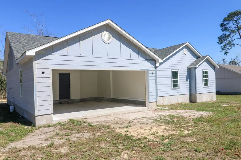 639 E Bryan, Douglas, GA 31533 - #1