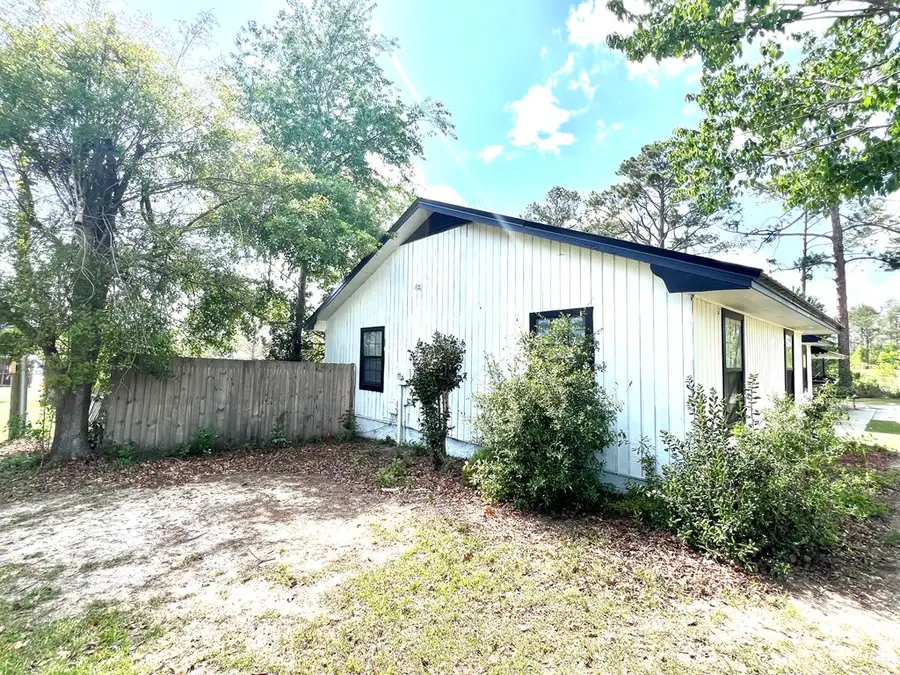 442 Baymeadows Dr W, Douglas, GA 31535 - #3