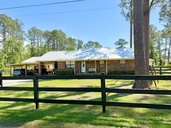 1800 Sunset Dr, Douglas, GA 31535