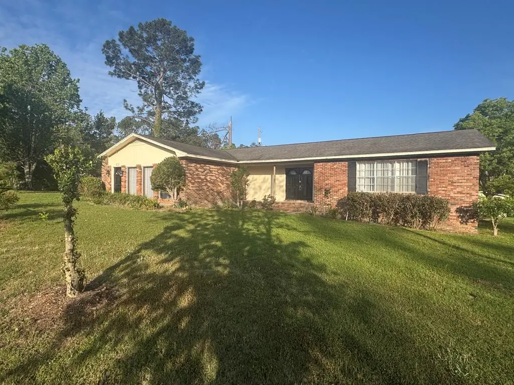 1601 Walrod Ave, Douglas, GA 31533 - #1