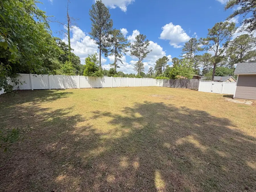 59 Lakeview Circle, Douglas, GA 31535 - #3