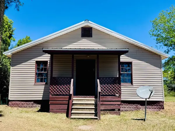 1811 Coffee Rd., Douglas, GA 31535