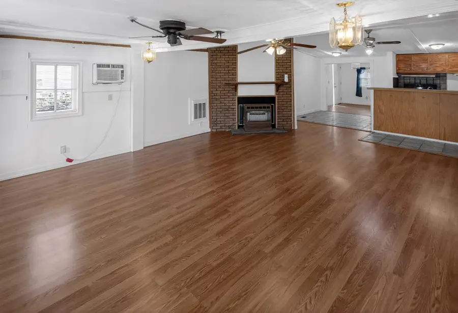 204 Pinecrest, Broxton, GA 31519 - #2